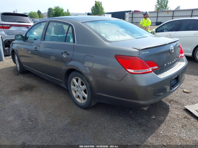 Toyota Avalon Xl