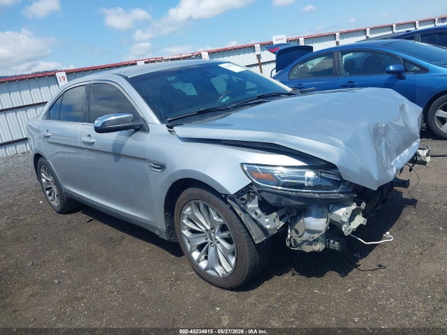 Salvage Ford Taurus Image