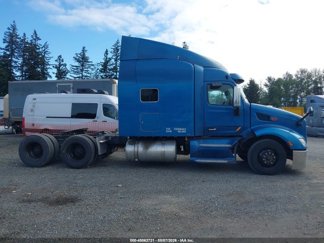 Peterbilt 579