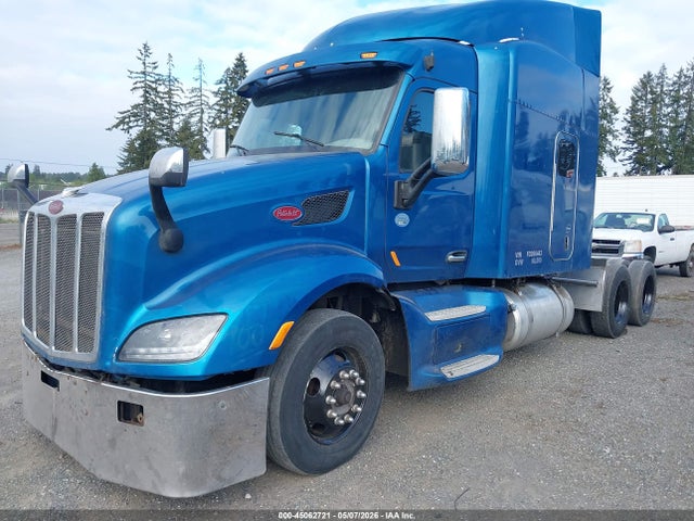 Peterbilt 579