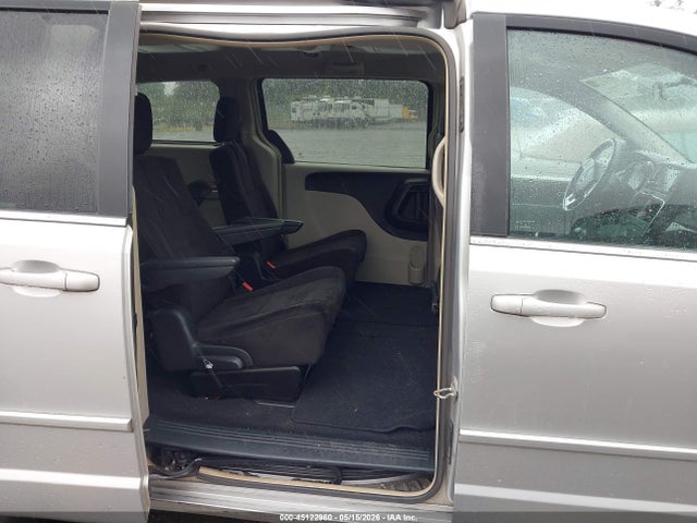 Dodge Grand Caravan Crew