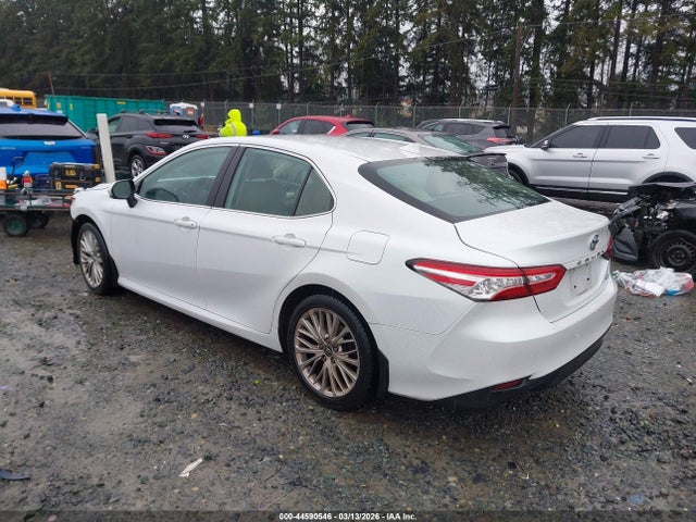 Toyota Camry Xle