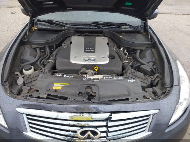 INFINITI G37x