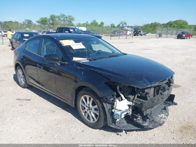 Salvage Mazda Mazda3 Image