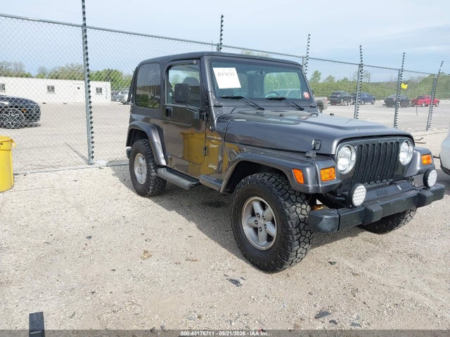 Salvage Jeep Wrangler Image