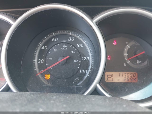 Nissan Versa 1.8 S