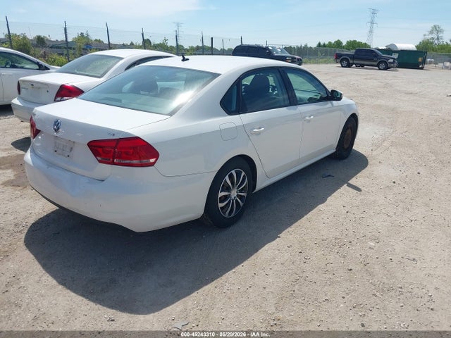 Volkswagen Passat 1.8t S