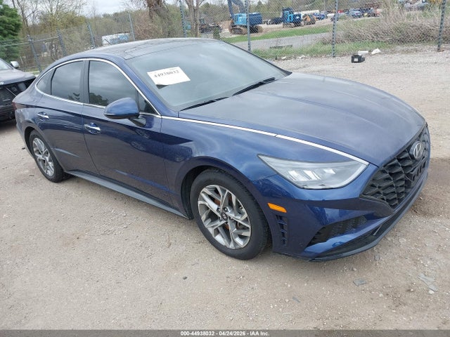 Salvage Hyundai SONATA Image