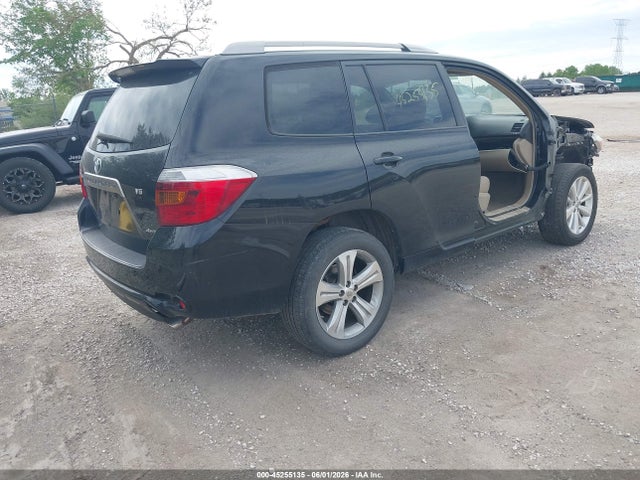 Toyota Highlander Sport