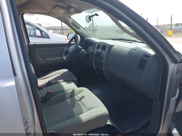 Dodge Dakota Slt