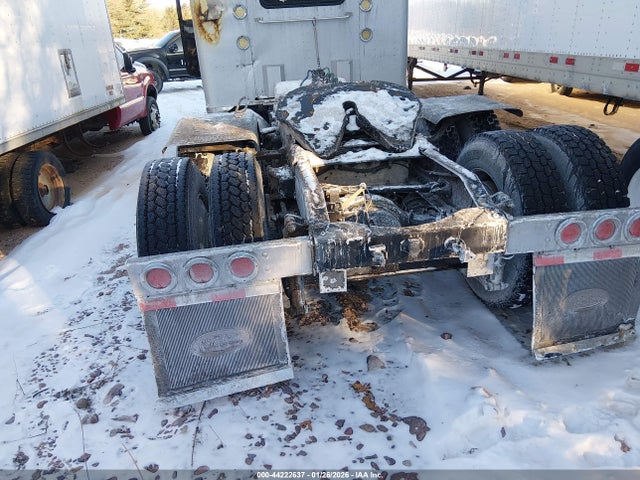Peterbilt 379