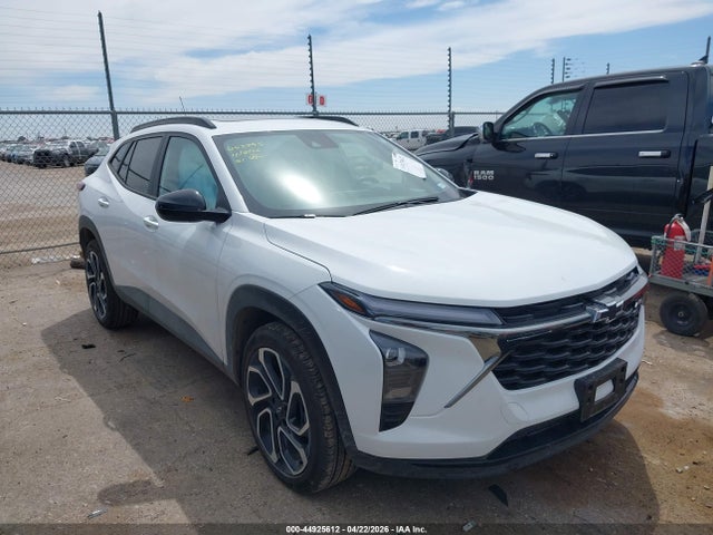 Salvage Chevrolet Trax Image