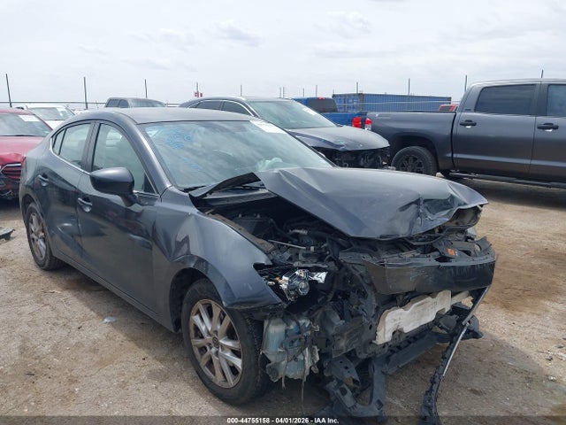 Salvage Mazda Mazda3 Image