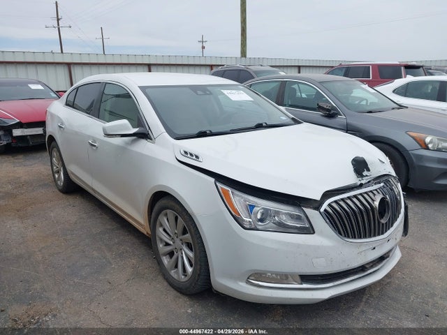Salvage Buick LaCrosse Image