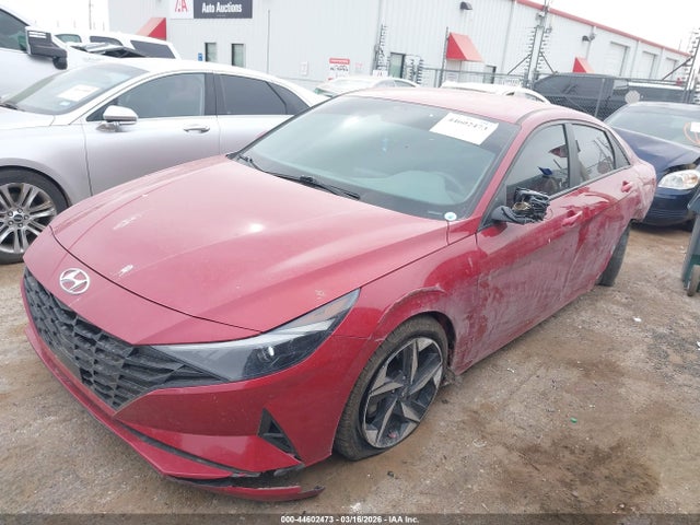 Hyundai ELANTRA Sel
