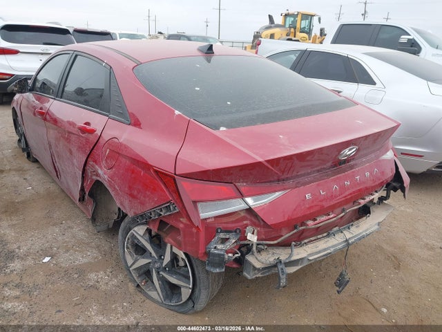 Hyundai ELANTRA Sel