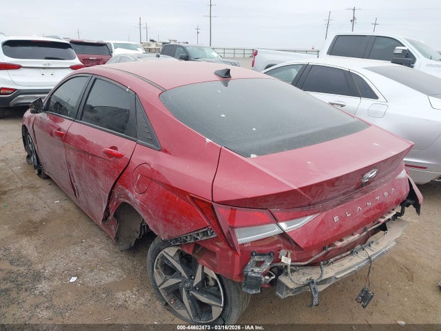 Hyundai ELANTRA Sel