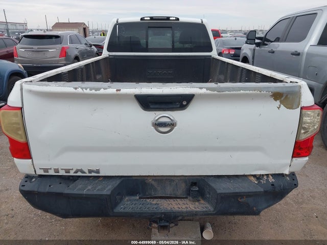 Nissan Titan S