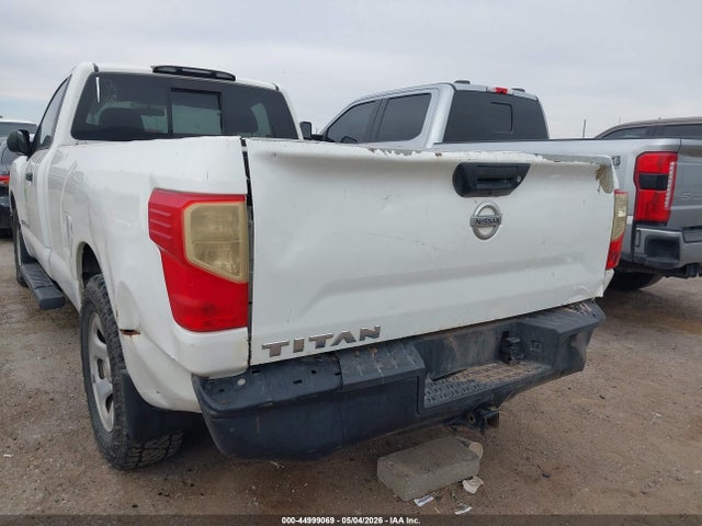 Nissan Titan S