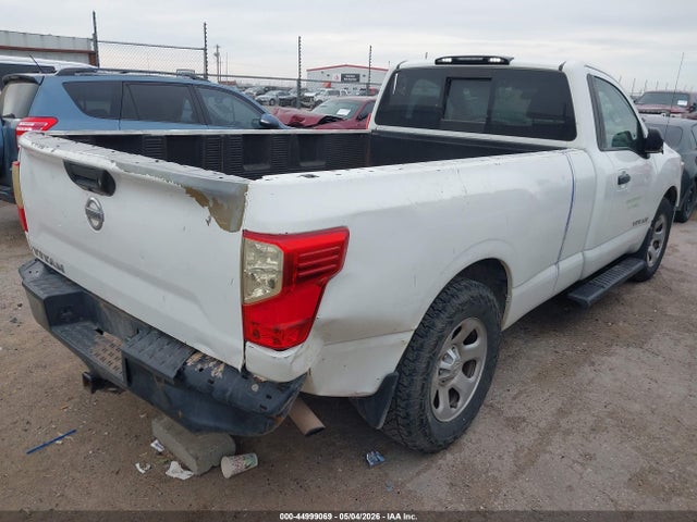 Nissan Titan S