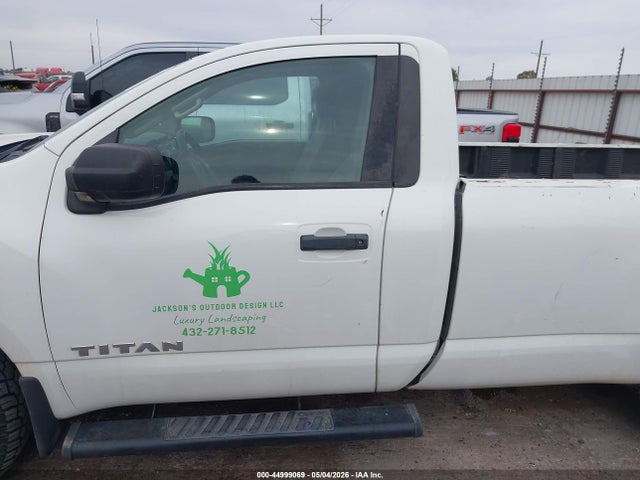 Nissan Titan S