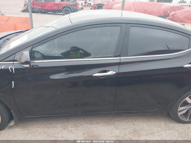 Hyundai ELANTRA Limited