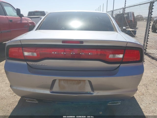 Dodge Charger Se