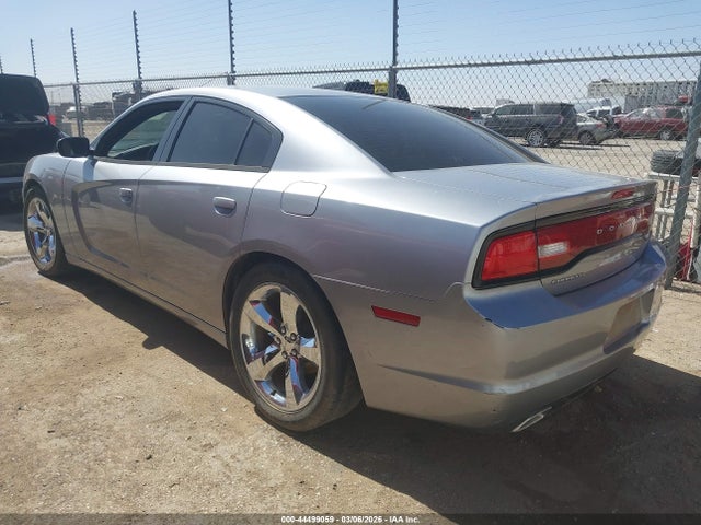 Dodge Charger Se