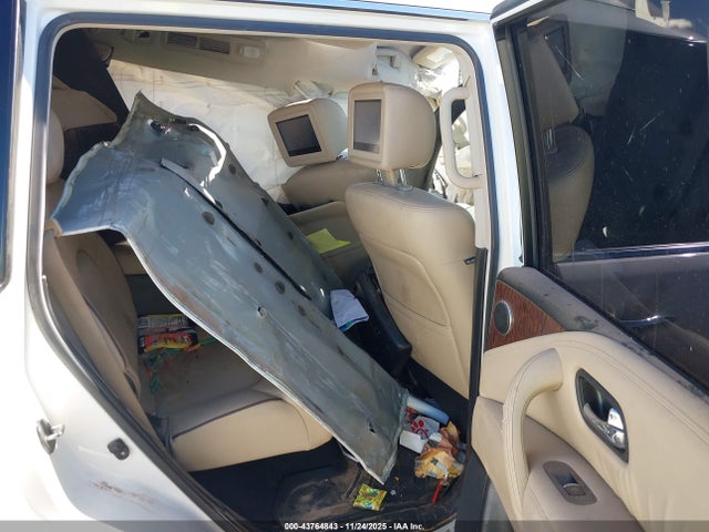 Nissan Armada Platinum