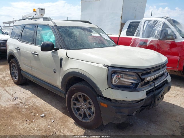 Salvage Ford Bronco Image