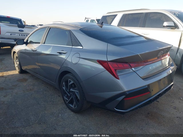 Hyundai ELANTRA Limited