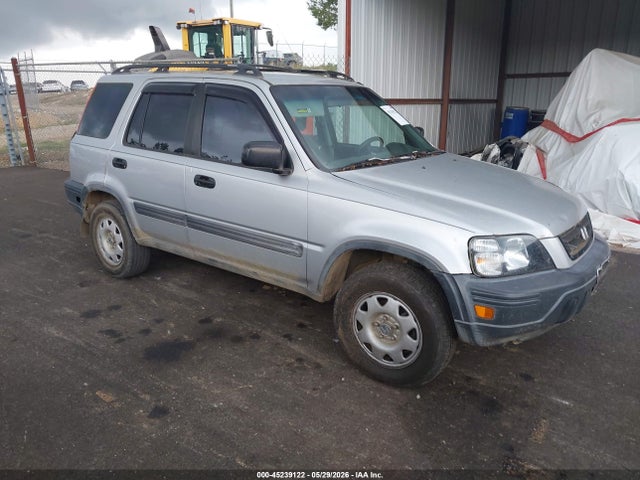 Salvage Honda CR-V Image