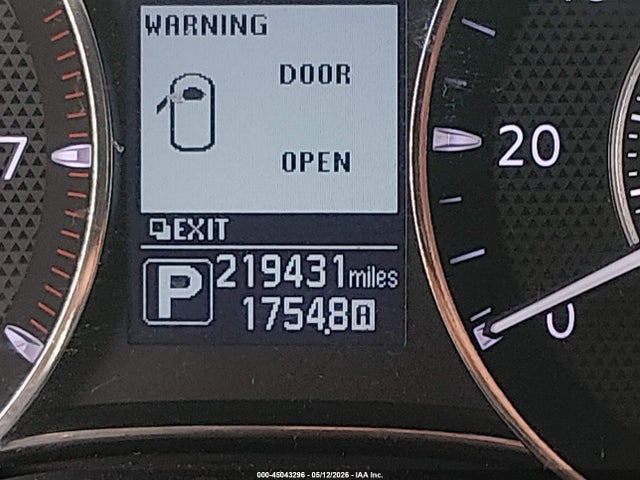 Nissan Armada Sl