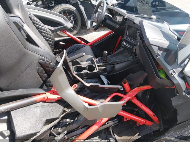Polaris Slingshot R