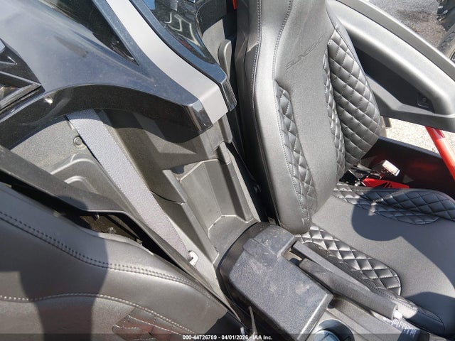 Polaris Slingshot R