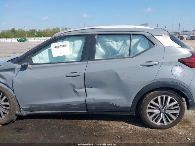 Nissan Kicks Sv Xtronic Cvt