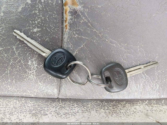 Toyota Sequoia Sr5 V8