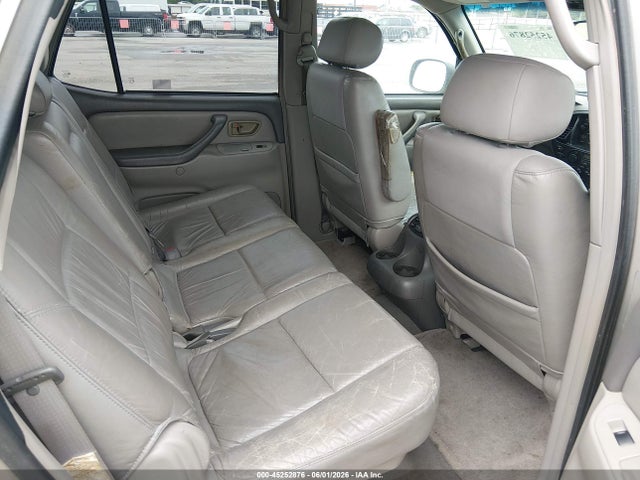 Toyota Sequoia Sr5 V8
