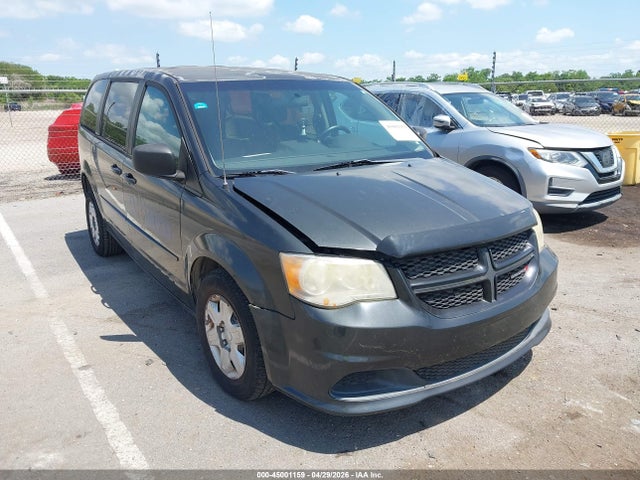 Salvage Dodge Grand Caravan Image