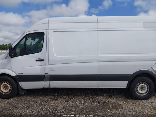 Mercedes-Benz Sprinter 2500 High Roof