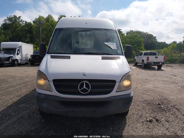 Mercedes-Benz Sprinter 2500 High Roof
