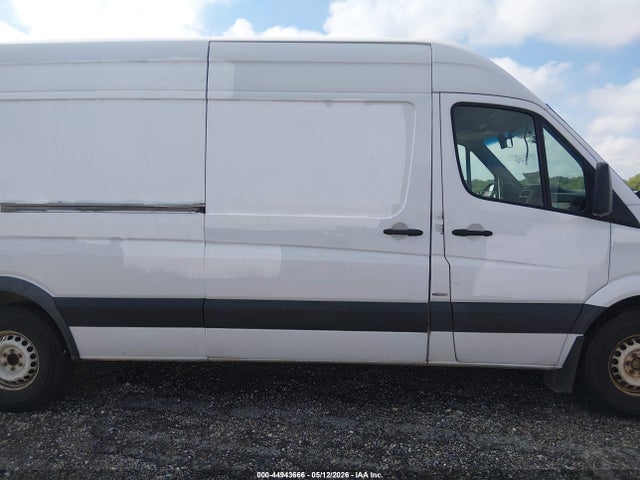 Mercedes-Benz Sprinter 2500 High Roof