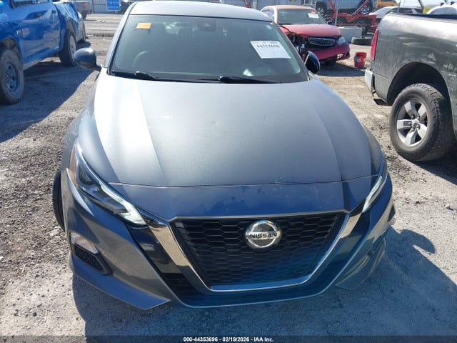 Nissan Altima Sr Fwd