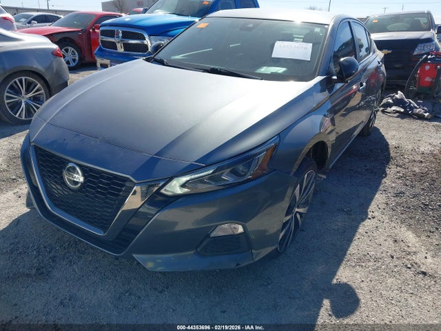 Nissan Altima Sr Fwd