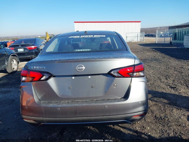 Nissan Versa 1.6 S