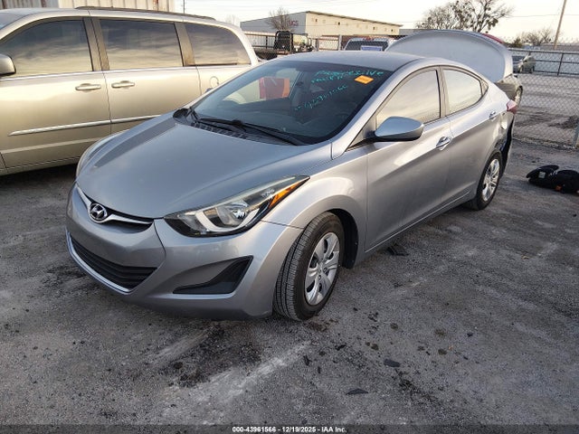 Hyundai ELANTRA Se