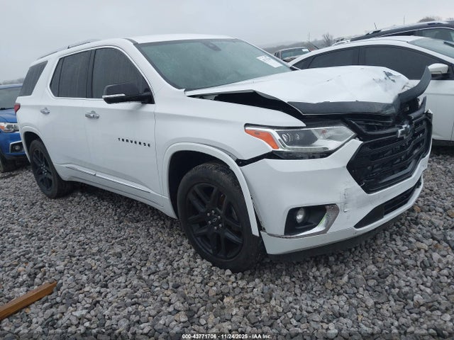 Salvage Chevrolet Traverse Image