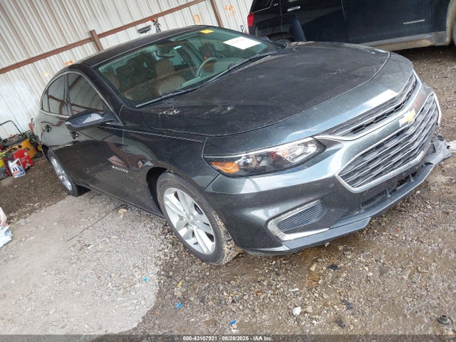 Salvage Chevrolet Malibu Image