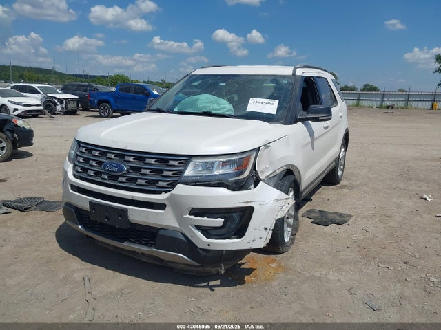Ford Explorer Xlt