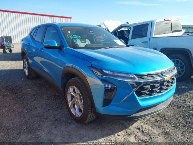 Salvage Chevrolet Trax Image